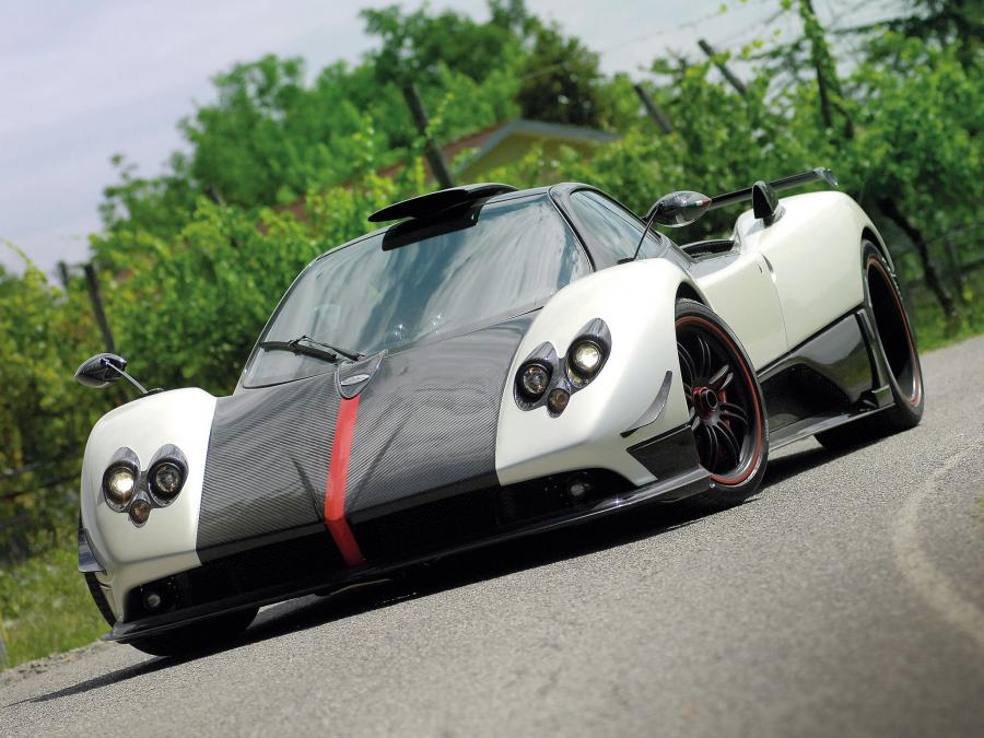  Pagani Zonda Cinque 2008 года  (фото 2 из 30)
